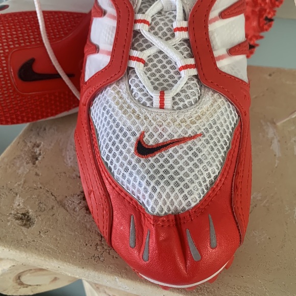 Nike (10.5) - Picture 14 of 16